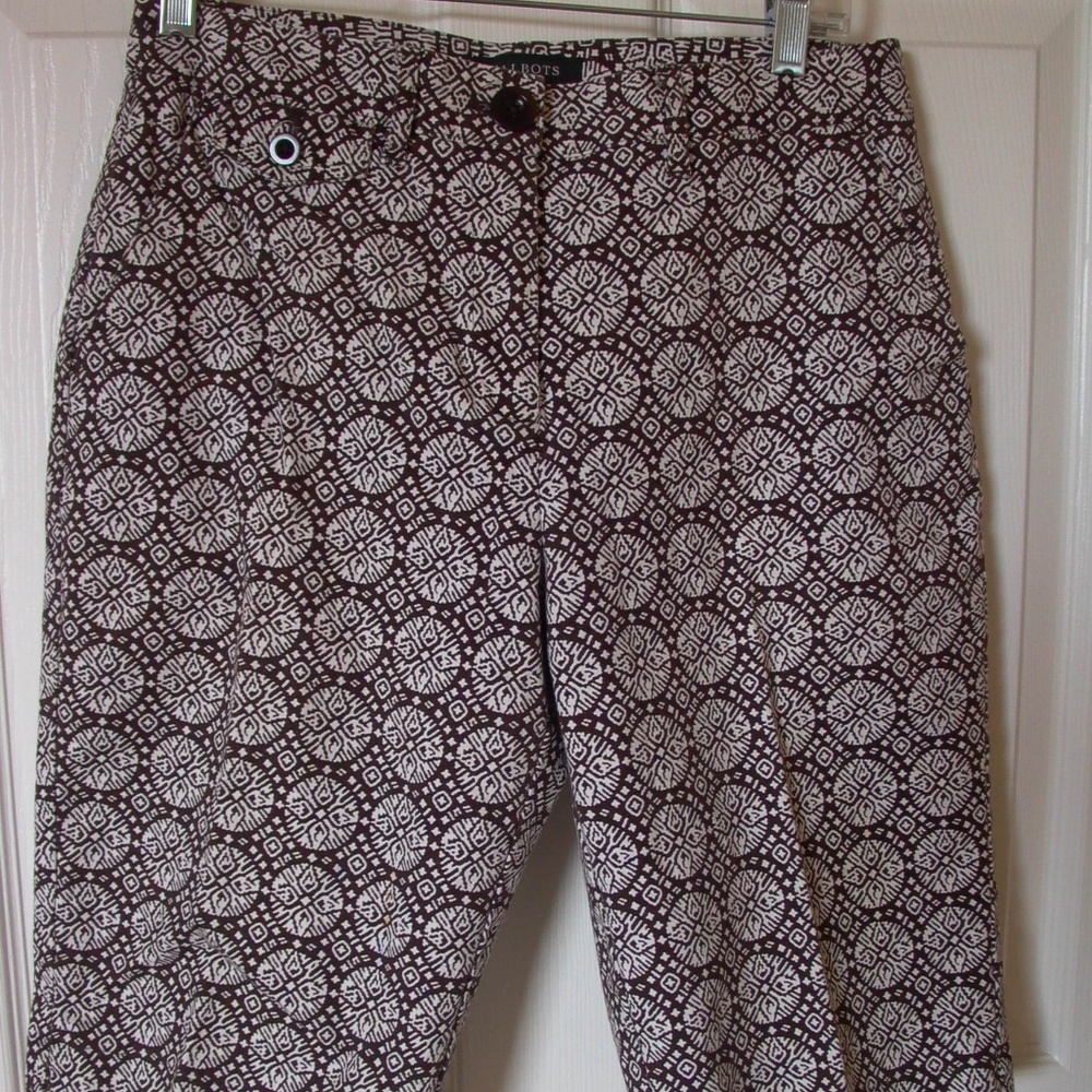 -SOLD- Talbots Bermuda Shorts Stretch Patterned - Picture 1 of 7